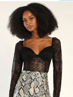 NWOT Lulus Tempting Romance Black Lace Long Sleeve Bodysuit